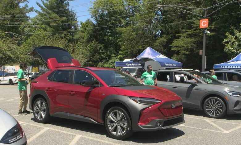 Electric vehicle drive test held at Charlottesville High School Electric vehicle drive test held at Charlottesville High School