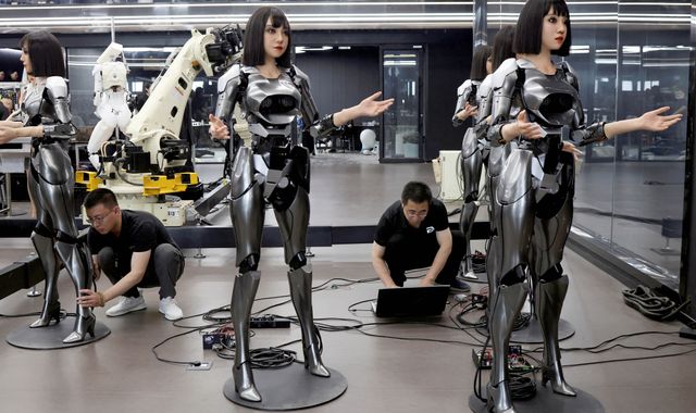 Hyper-realistic humanoid robots could be used in psychotherapy Hyper-realistic humanoid robots could be used in psychotherapy