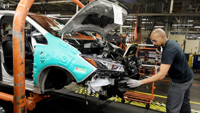 Motlow State helps develop EV technology workers Motlow State helps develop EV technology workers