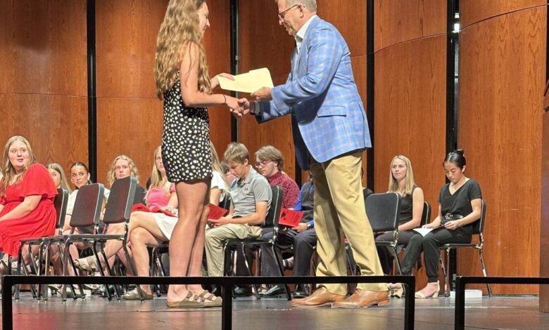 High school seniors receive TDS Telecommunications scholarships | News High school seniors receive TDS Telecommunications scholarships | News