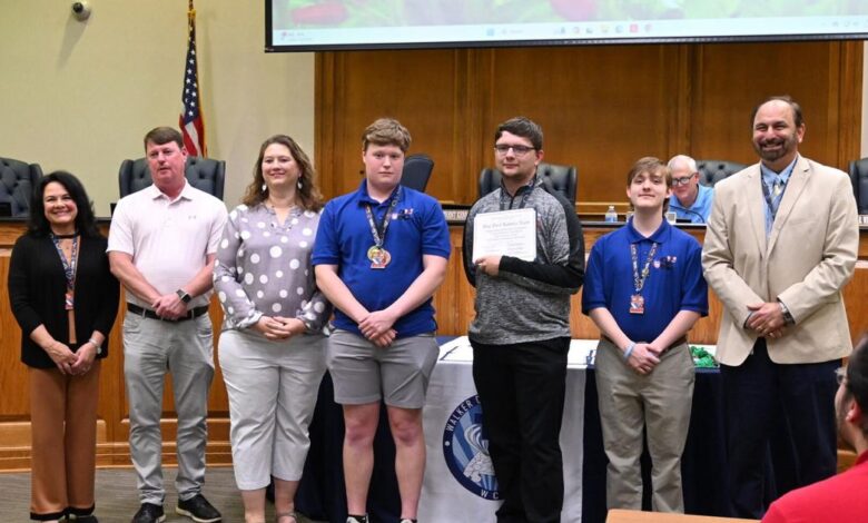 Robotics program in Cordova earns praise at BOE meeting | News