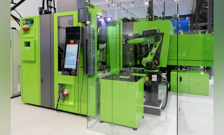 Engel to Integrate KUKA Robots in its Injection Molding Equipment Engel to Integrate KUKA Robots in its Injection Molding Equipment