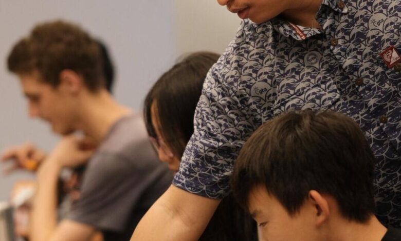 Coding and robotics workshop provides deeper context | Island Life Coding and robotics workshop provides deeper context | Island Life
