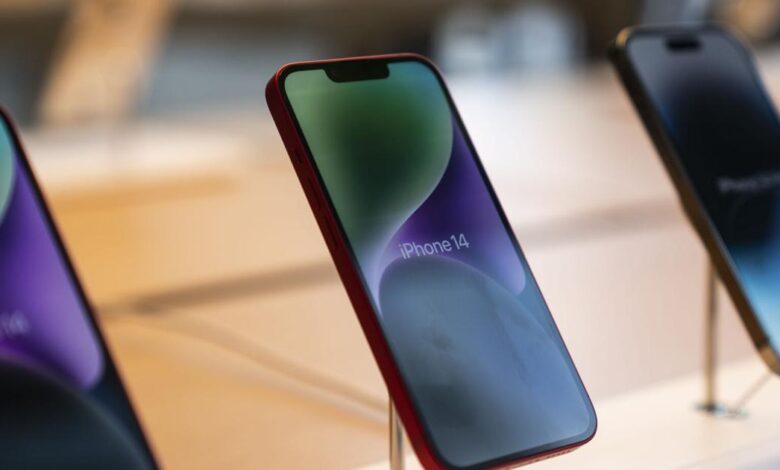 Apple to use ChatGPT artificial intelligence | Consumer Apple to use ChatGPT artificial intelligence | Consumer