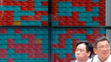 Stock market today: Asian shares mixed after AI hopes nudge Wall St to records. BOJ stands pat