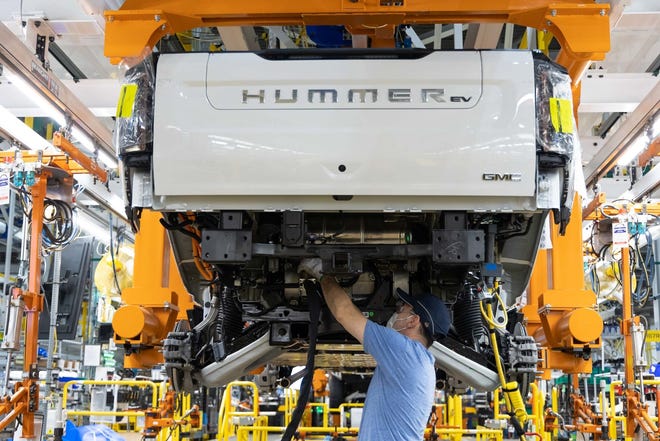GM changes EV production targets amid slow demand