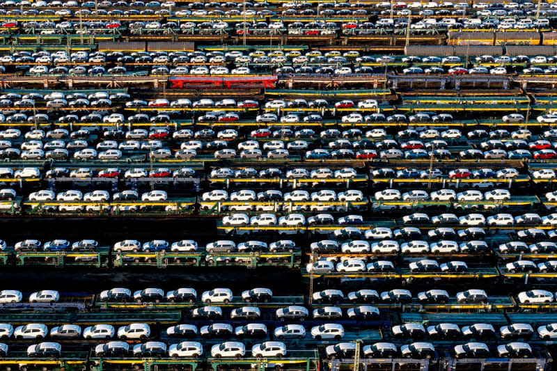 Motorail trains placed in the marshalling yard in Bremen's Gröpelingen district. Sina Schuldt/dpa