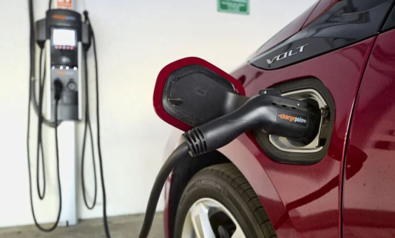As Chattanooga plant expands production for batteries, we ask how EV sales come in to play As Chattanooga plant expands production for batteries, we ask how EV sales come in to play