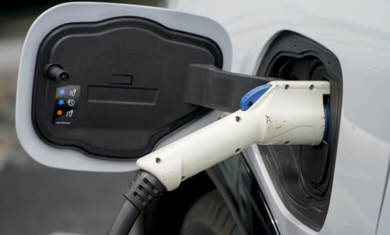 Houston’s air quality could significantly improve if people transition to electric vehicles – Houston Public Media Houston’s air quality could significantly improve if people transition to electric vehicles – Houston Public Media