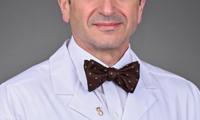 Baptist’s Dr. Anthony Gonzalez Performs 5,000th Robotic Surgery Baptist’s Dr. Anthony Gonzalez Performs 5,000th Robotic Surgery