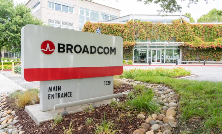 Broadcom, Oracle and Samsung Unveil Strategies to Dominate AI Broadcom, Oracle and Samsung Unveil Strategies to Dominate AI