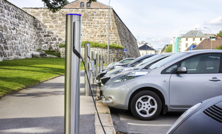 WisDOT picks 53 locations for electric vehicle charging WisDOT picks 53 locations for electric vehicle charging