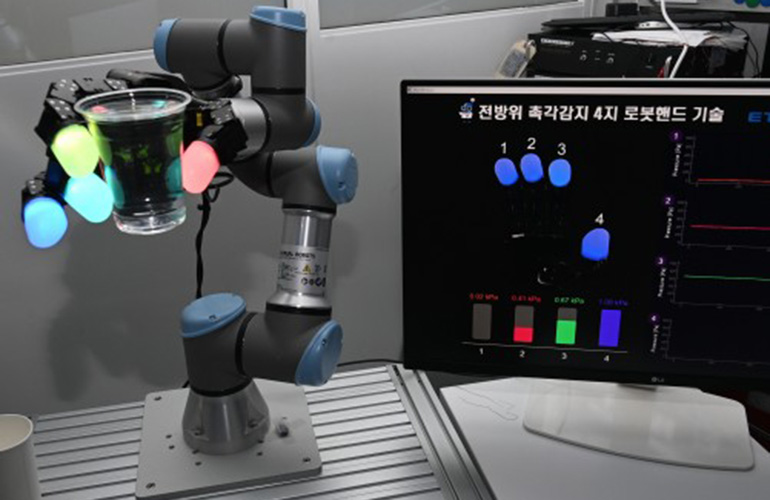 ETRI's robotic hand with omnidirectional tactile sensors. 