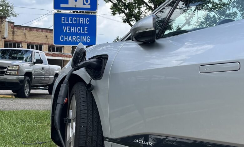 Louisiana lags on electric vehicle charging program, but DOTD sees ‘no reason to rush’ • Louisiana Illuminator Louisiana lags on electric vehicle charging program, but DOTD sees ‘no reason to rush’ • Louisiana Illuminator
