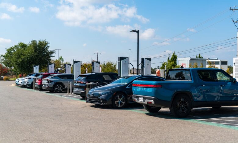 ‘Why is it that pickup truck drivers have such hate for EVs?’ ‘Why is it that pickup truck drivers have such hate for EVs?’