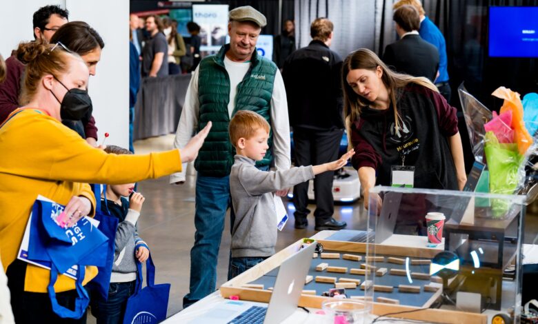 Oakland’s Neurobotics Studios turns to AI to create robot’s brains Oakland’s Neurobotics Studios turns to AI to create robot’s brains