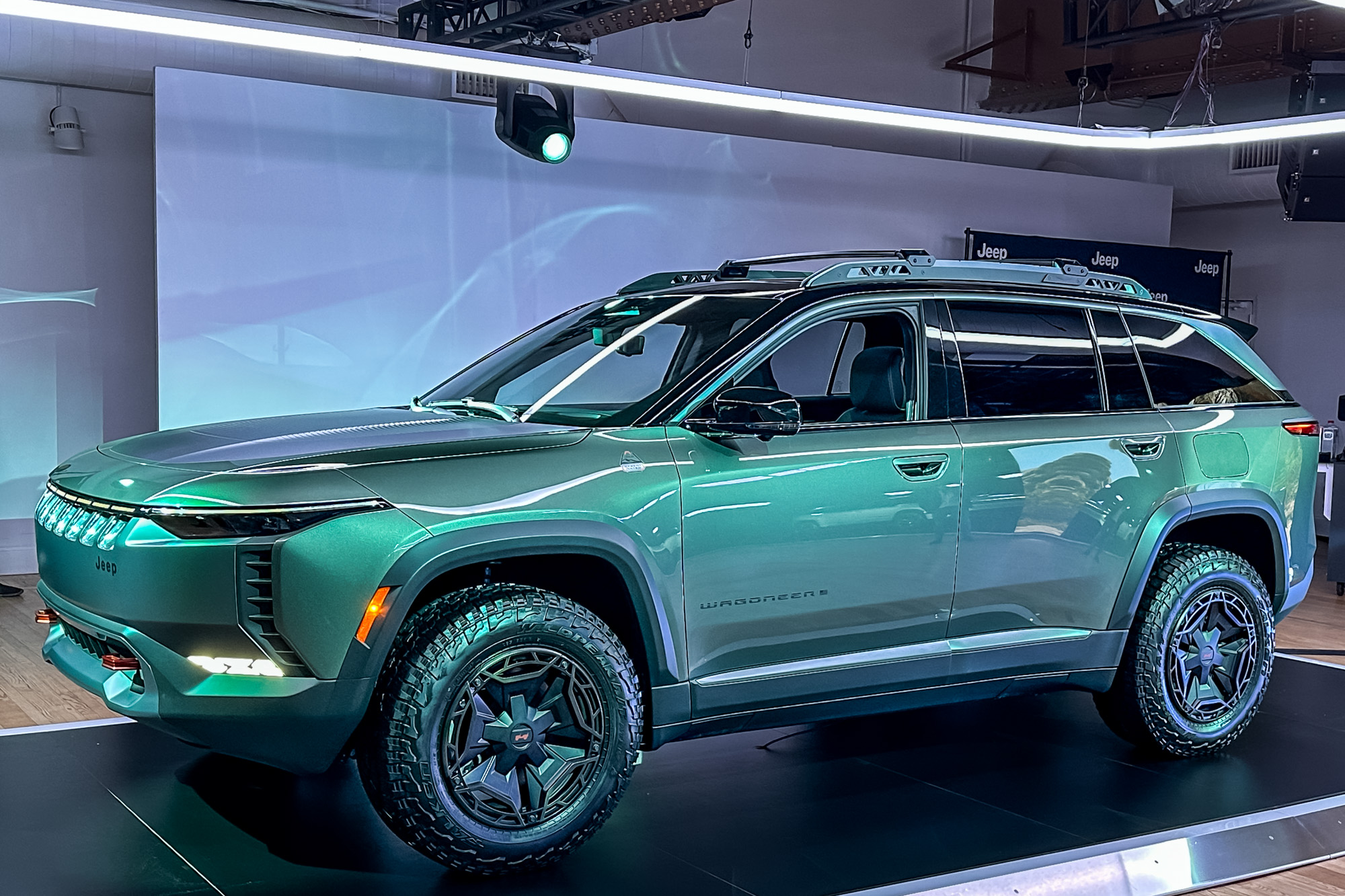 2024 Jeep Wagoneer S Trailhawk concept