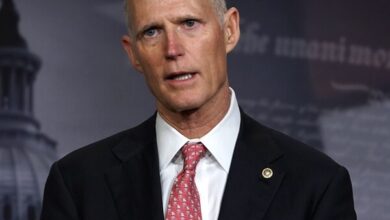 Sen. Rick Scott Calls for Govt Probe Into EV Payoffs