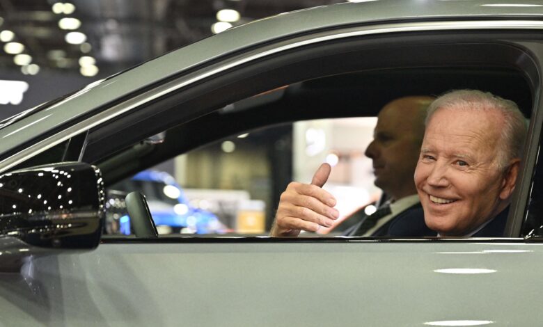 Energy, Business Groups Sue Biden Admin Over Electric Vehicle ‘Mandate’ Energy, Business Groups Sue Biden Admin Over Electric Vehicle ‘Mandate’