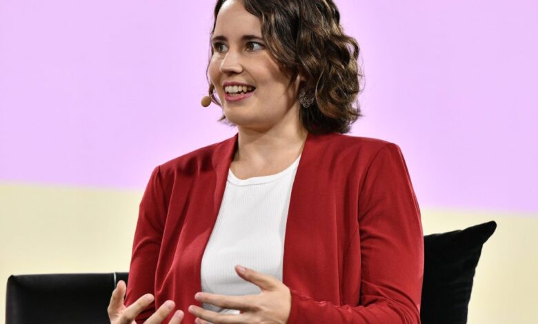 Anthropic’s position on AI safety is helping it lure talent away from OpenAI Anthropic’s position on AI safety is helping it lure talent away from OpenAI