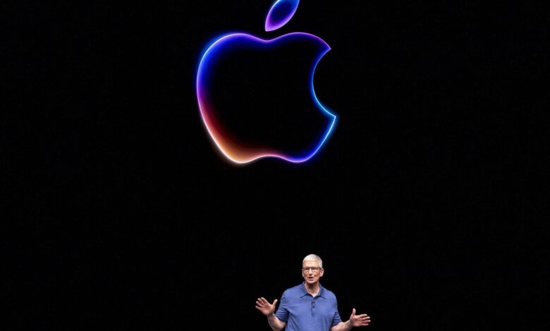 Apple Stock Hits Record High on Anticipation of AI-Fueled Growth Apple Stock Hits Record High on Anticipation of AI-Fueled Growth