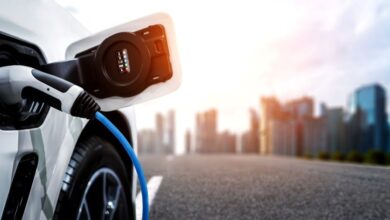 Fast-Charging Innovations in Electric Vehicle Batteries