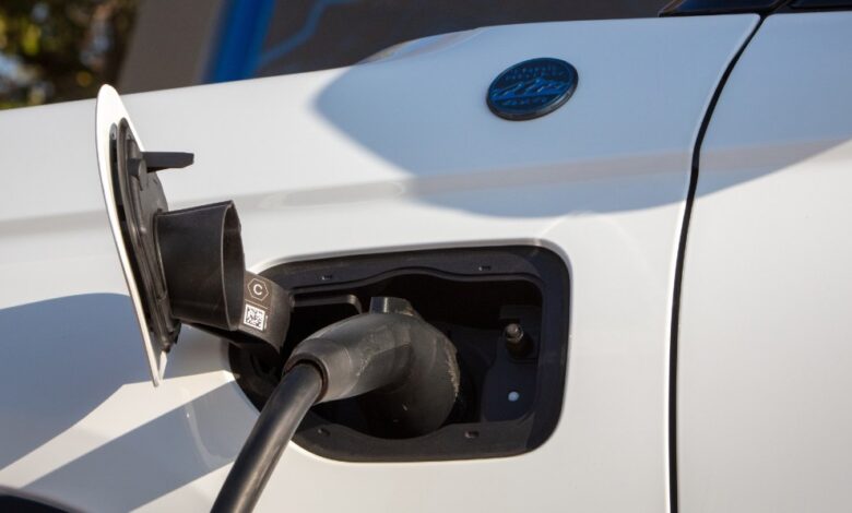 Plug-in polluters? How Biden’s emissions rules go soft on hybrid trucks, SUVs Plug-in polluters? How Biden’s emissions rules go soft on hybrid trucks, SUVs