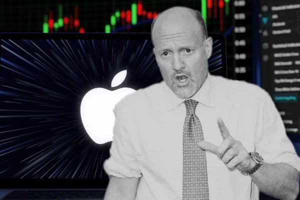 Jim Cramer Bullish On Apple After AI Breakthroughs At WWDC 2024: ‘Beginning Of Generative AI For Personal Use, Not Corporate Use’ – Apple (NASDAQ:AAPL) Jim Cramer Bullish On Apple After AI Breakthroughs At WWDC 2024: ‘Beginning Of Generative AI For Personal Use, Not Corporate Use’ – Apple (NASDAQ:AAPL)