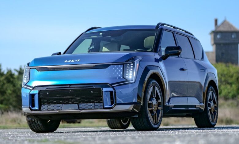 I charged a Kia EV9 for the first time and it was more expensive than filling up my gas-powered car I charged a Kia EV9 for the first time and it was more expensive than filling up my gas-powered car