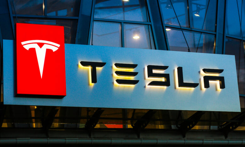 Elon Musk’s xAI Plans Spotlight Tesla’s Autonomy Challenges