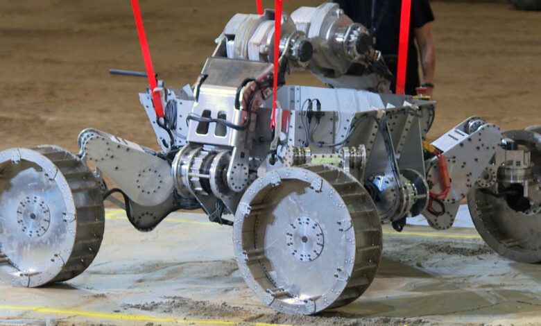 NASA challenges teams to build robots capable of harvesting water on the moon NASA challenges teams to build robots capable of harvesting water on the moon