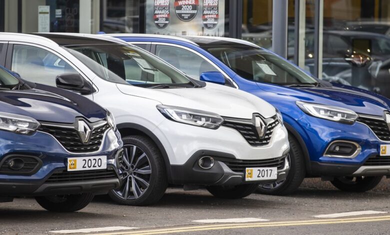 Electric cars are too expensive as drivers opt for used petrol and diesel vehicles Electric cars are too expensive as drivers opt for used petrol and diesel vehicles