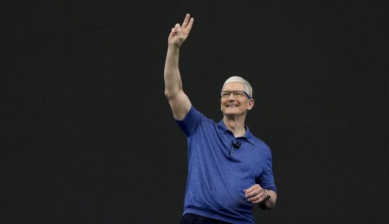 Apple just gave the iPhone and Siri a big AI boost Apple just gave the iPhone and Siri a big AI boost
