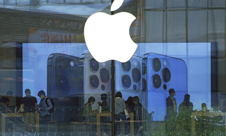 Why Apple’s generative AI push won’t launch an iPhone supercycle in 2024 Why Apple’s generative AI push won’t launch an iPhone supercycle in 2024