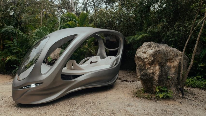 Electric car designed by Roth Architecture