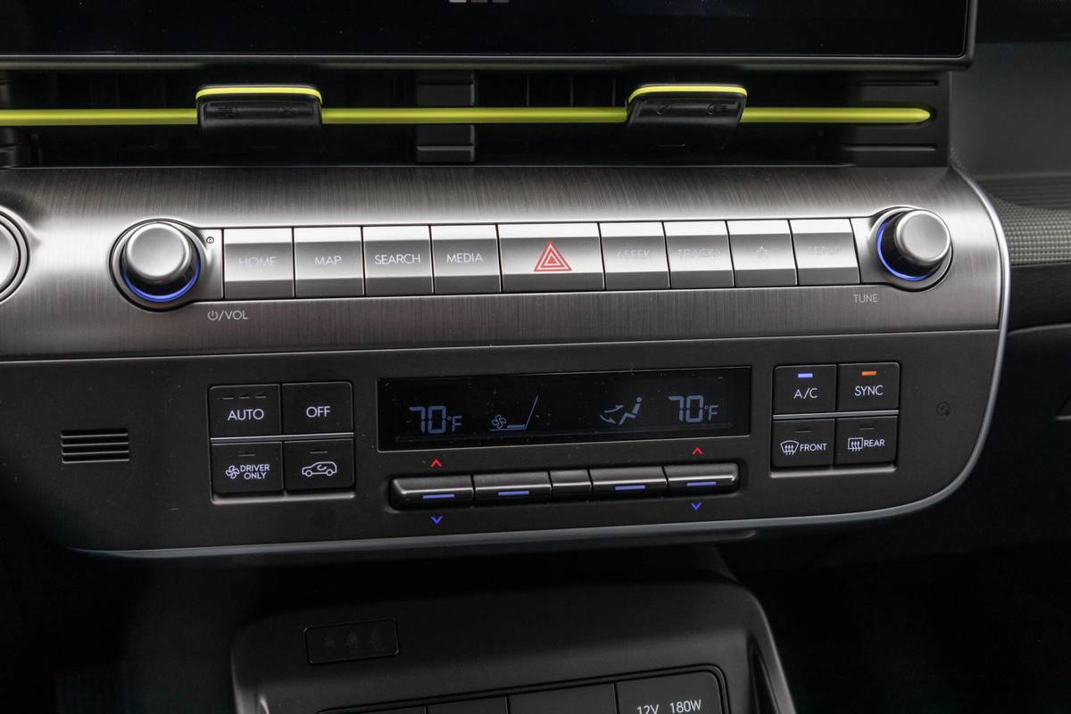 hyundai kona electric 2024 33 interior climate control scaled jpg