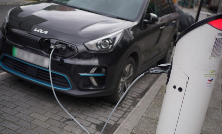 Electric car charging needs major overhaul with ‘too much focus’ on public chargers Electric car charging needs major overhaul with ‘too much focus’ on public chargers