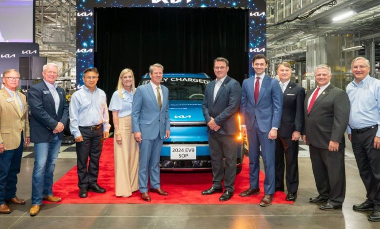 Kia starts assembling its EV9 in the US Kia starts assembling its EV9 in the US