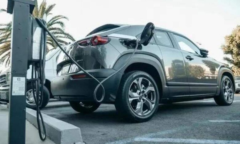 Largest US oil trade group to sue to block Biden’s EV push, ET EnergyWorld Largest US oil trade group to sue to block Biden’s EV push, ET EnergyWorld