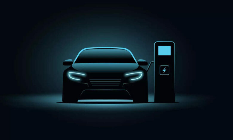 Long-range EVs now cost less than the average new car in the US, ET EnergyWorld Long-range EVs now cost less than the average new car in the US, ET EnergyWorld