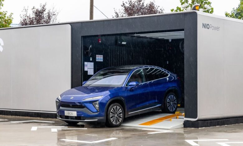Electric car owners can swap batteries in five minutes as brands back breakthrough Electric car owners can swap batteries in five minutes as brands back breakthrough
