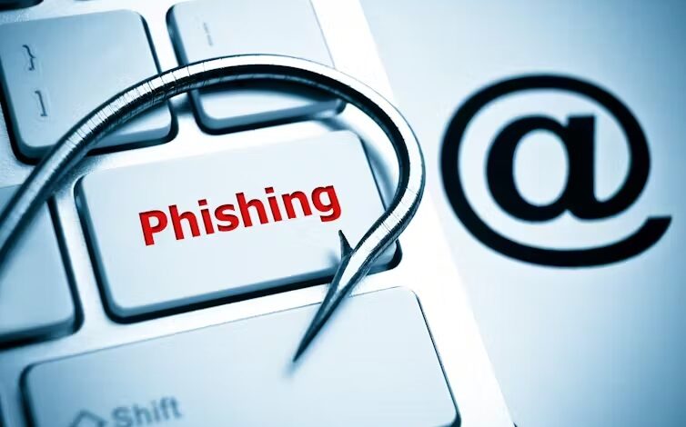 Phishing scams: 7 safety tips from a cybersecurity expert Phishing scams: 7 safety tips from a cybersecurity expert