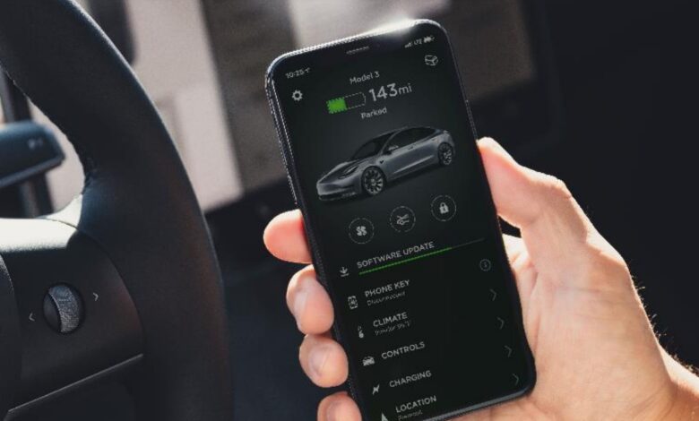 Tesla mobile app tops J.D. Power’s OEM App Report Tesla mobile app tops J.D. Power’s OEM App Report