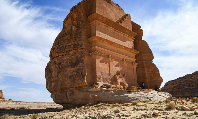 Saudi Arabia Tourism: Surprising, Unsettling, Surreal Saudi Arabia Tourism: Surprising, Unsettling, Surreal