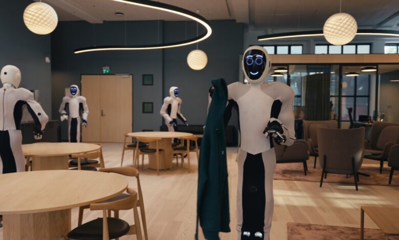 Eve humanoid voice-prompted to perform back-to-back multi-tasking Eve humanoid voice-prompted to perform back-to-back multi-tasking