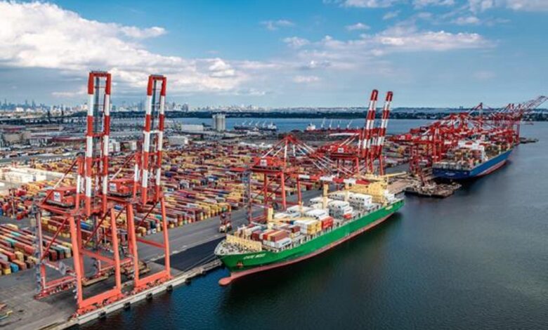Zeem brings electric trucks and EV charging to Port Newark Zeem brings electric trucks and EV charging to Port Newark